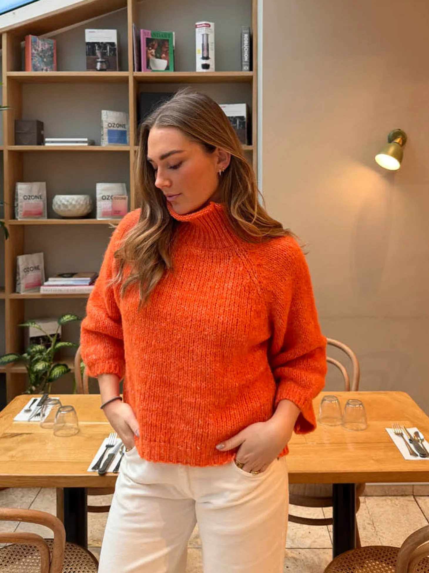 Aire striktrøje med turtleneck - Orange