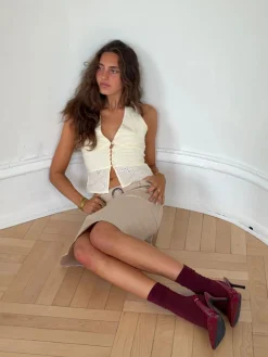 Aisha top i brodering - Lysegul