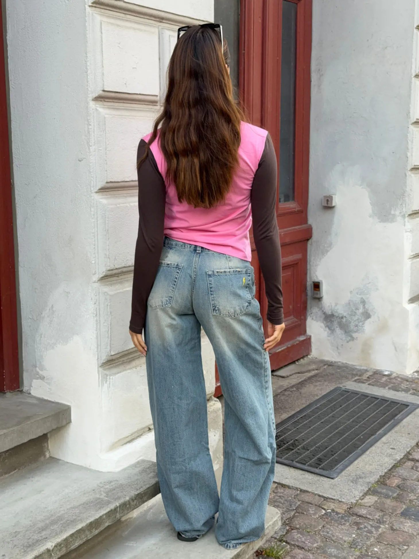 Alaia lavtaljede jeans med lyndetalje - Lys denim
