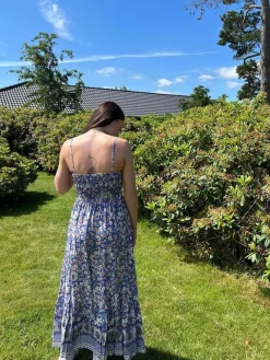 Anastasia maxikjole med mønster - Blå
