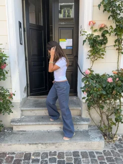 Audrine lavtaljede jeans - Blå
