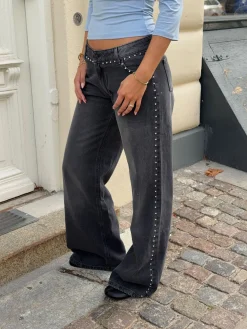 Bekka jeans med nitter - Sort