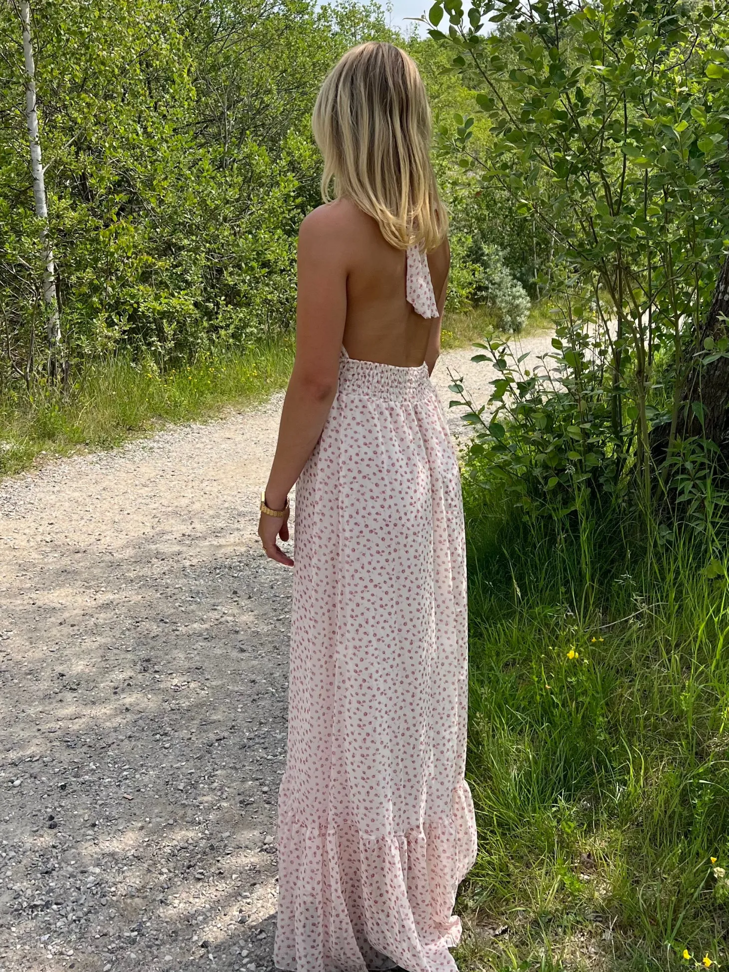 Bellis kjole