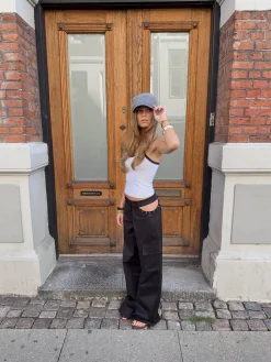 Brunina bukser med detaljer - Sort