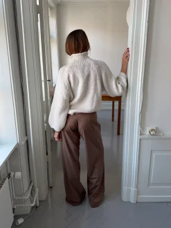 Buka bukser med bindebånd og striber - Brun