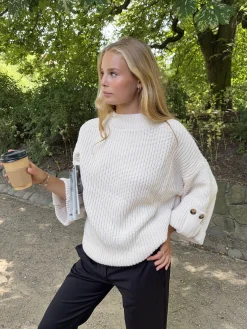 Carina strik med ærmedetalje - Beige