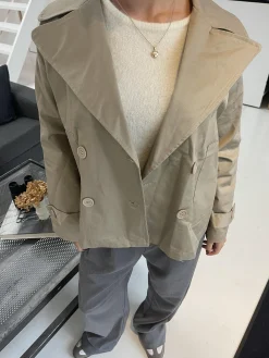Catinka kort trenchcoat - Sand
