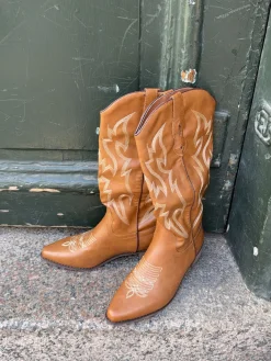 Cille cowboystøvler i imiteret læder - Brun
