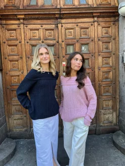 Elinor off shoulder strik - Lyserød