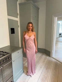 Emily maxikjole med blomster - Lyserød