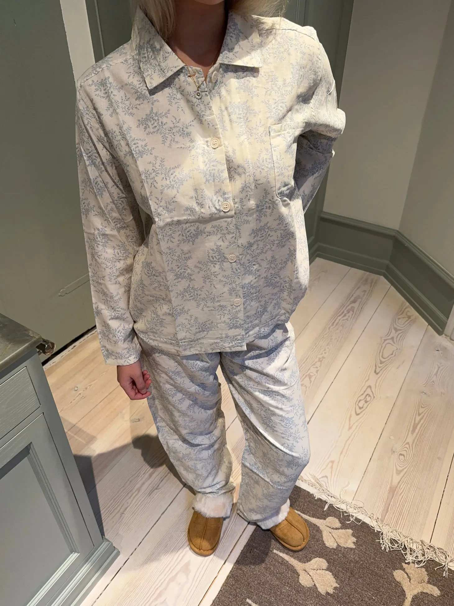 Esme pyjamassæt - Off white/blå