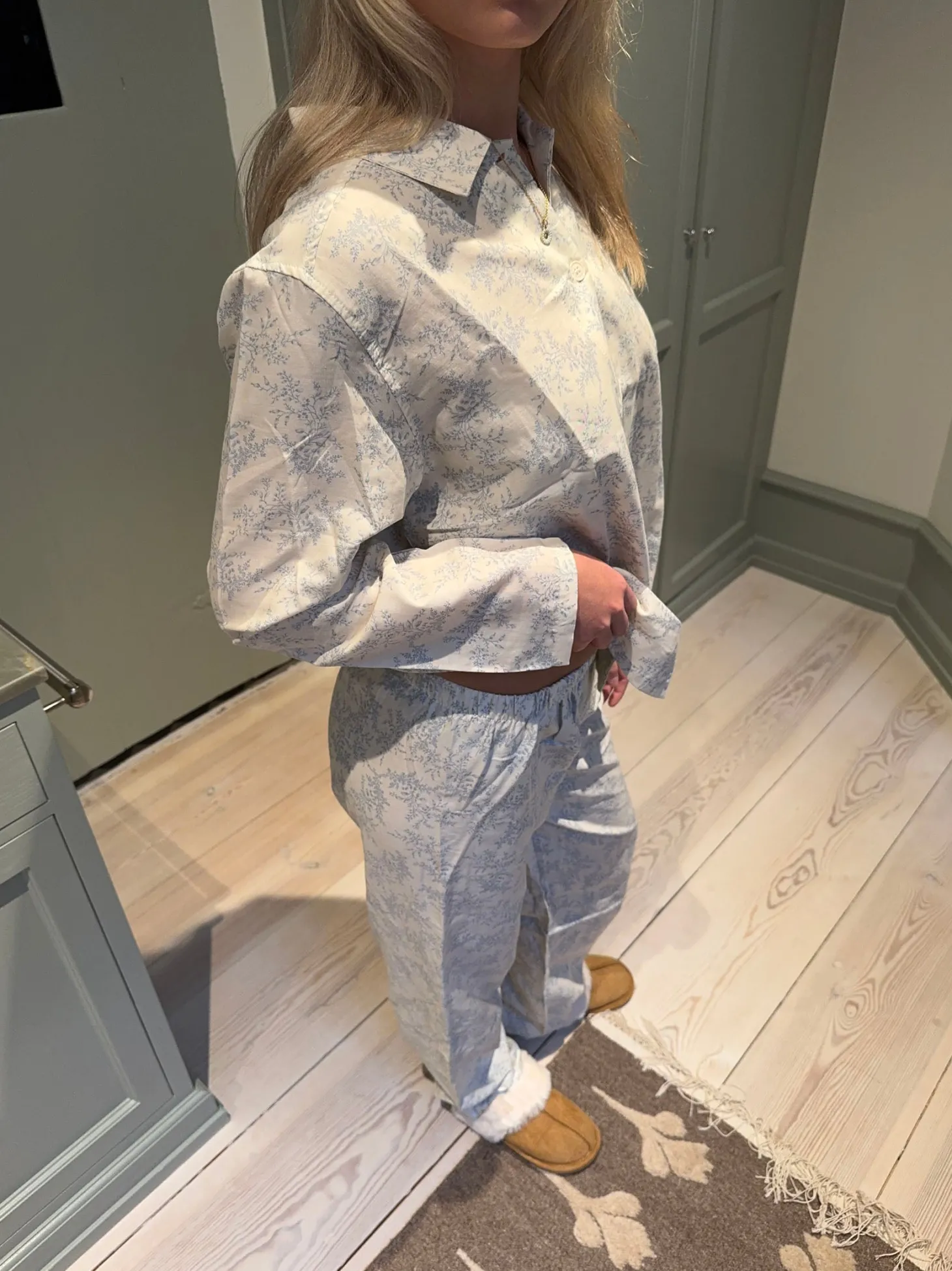Esme pyjamassæt - Off white/blå
