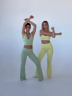 Essential flared pants - Matcha