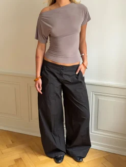 Florine figursyet t-shirt - Taupe