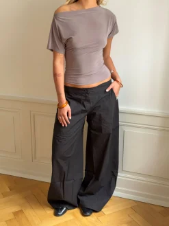 Florine figursyet t-shirt - Taupe