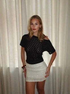 Florine top med mønster i mesh - Sort