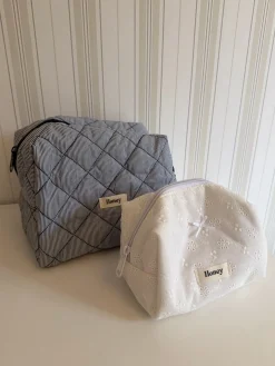 Honey lille toilettaske med broderi - Hvid