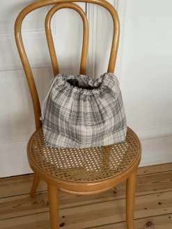 Honey toilettaske med tern - Beige/grøn