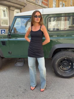 Janna minikjole i rib - sort