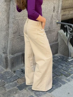 Johanne jeans med brede ben - Sandfarvet