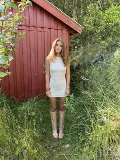 Kasy minikjole med pallietter - Beige