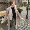 Kehlani luffer i strik - Lys brun