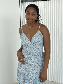 Kimora maxikjole med blomster - Blå