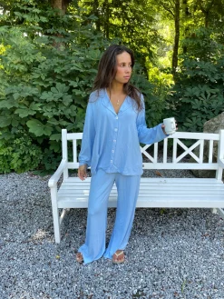 Laura pyjamasskjorte - Lyseblå