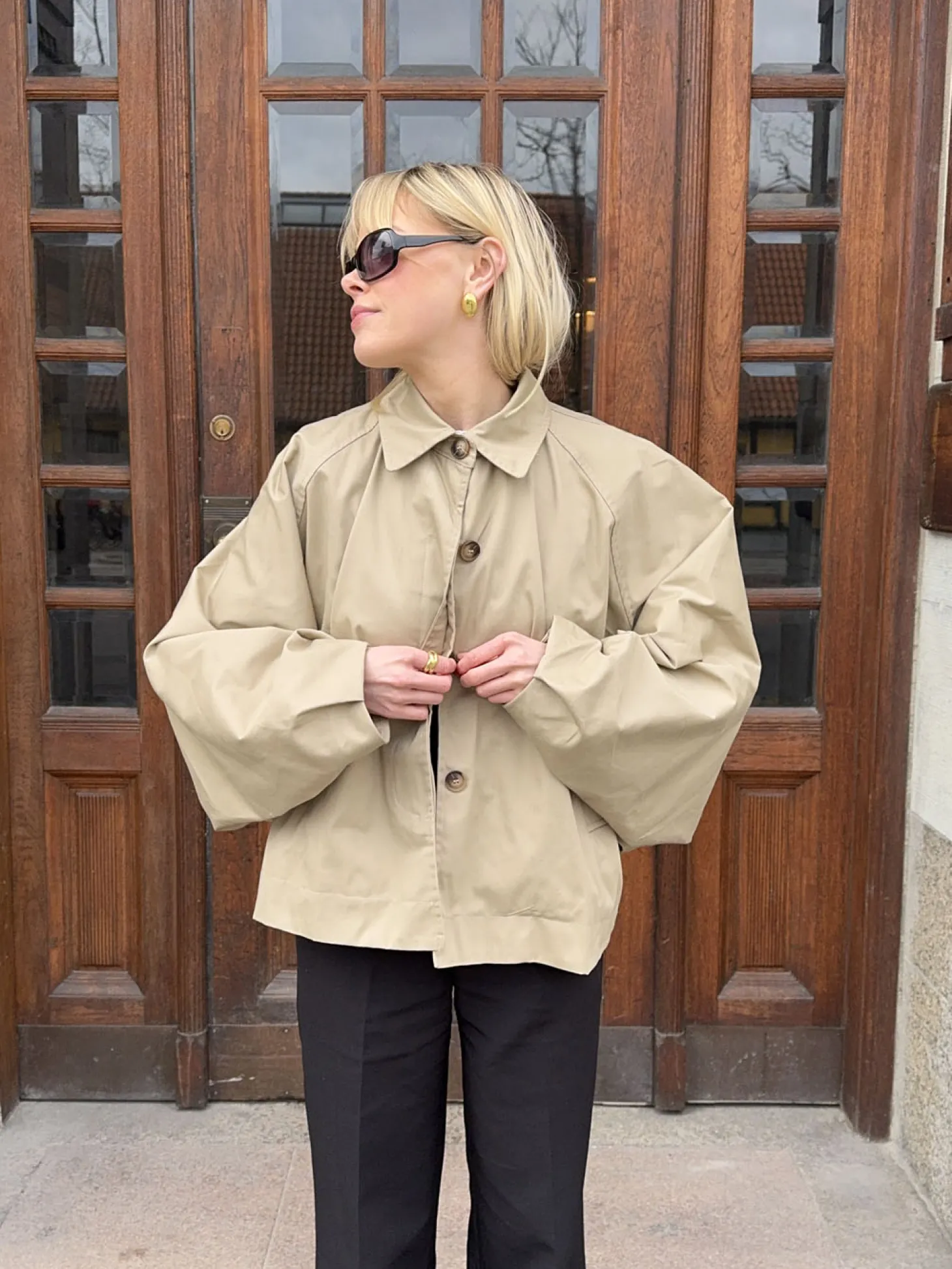 Lenaya jakke med denimryg - Beige