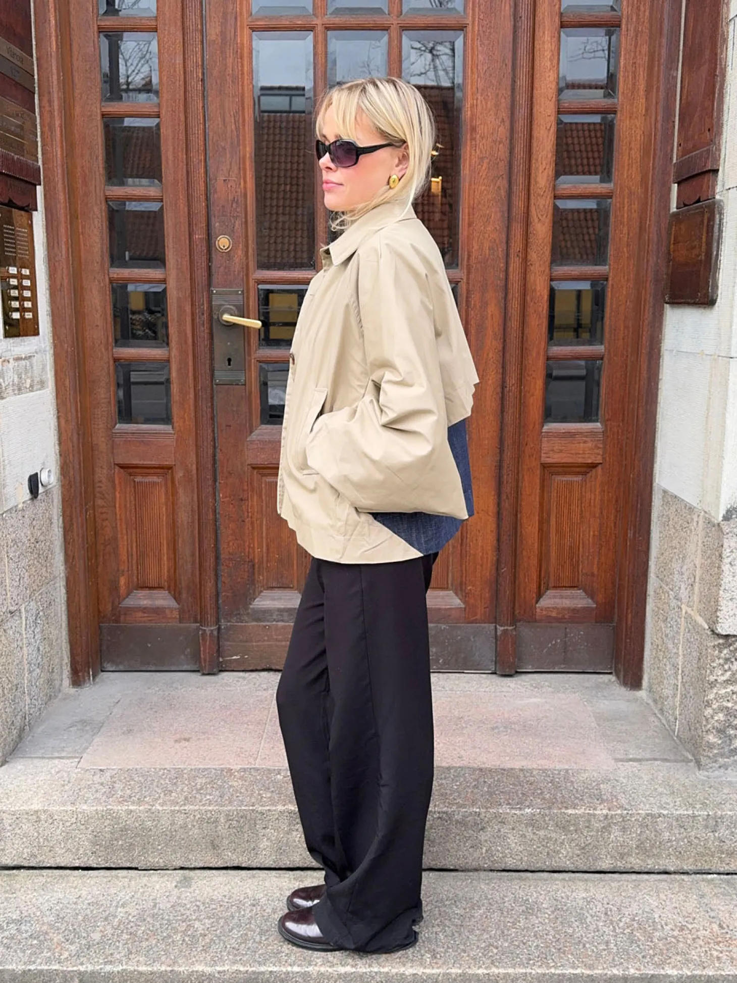 Lenaya jakke med denimryg - Beige