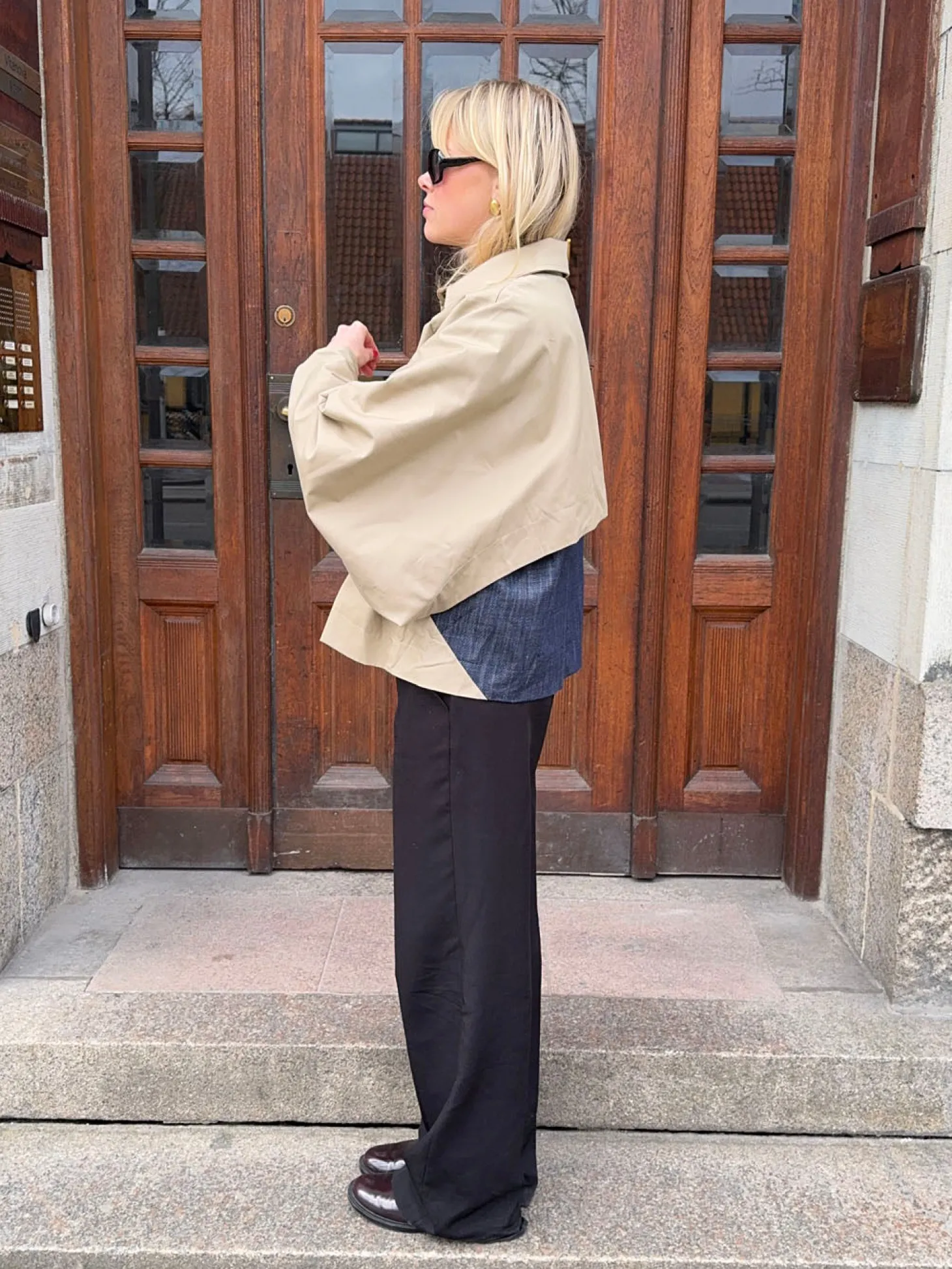 Lenaya jakke med denimryg - Beige