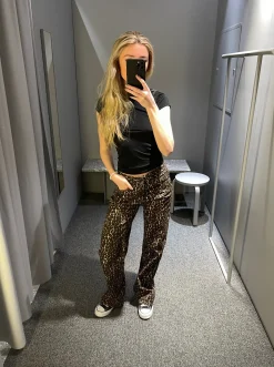 Leopard jeans