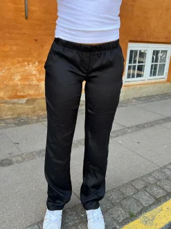 Lona lavtaljede satinbukser - Sort