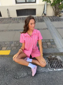 Luliana kortærmet skjorte med striber - Pink/hvid/sort