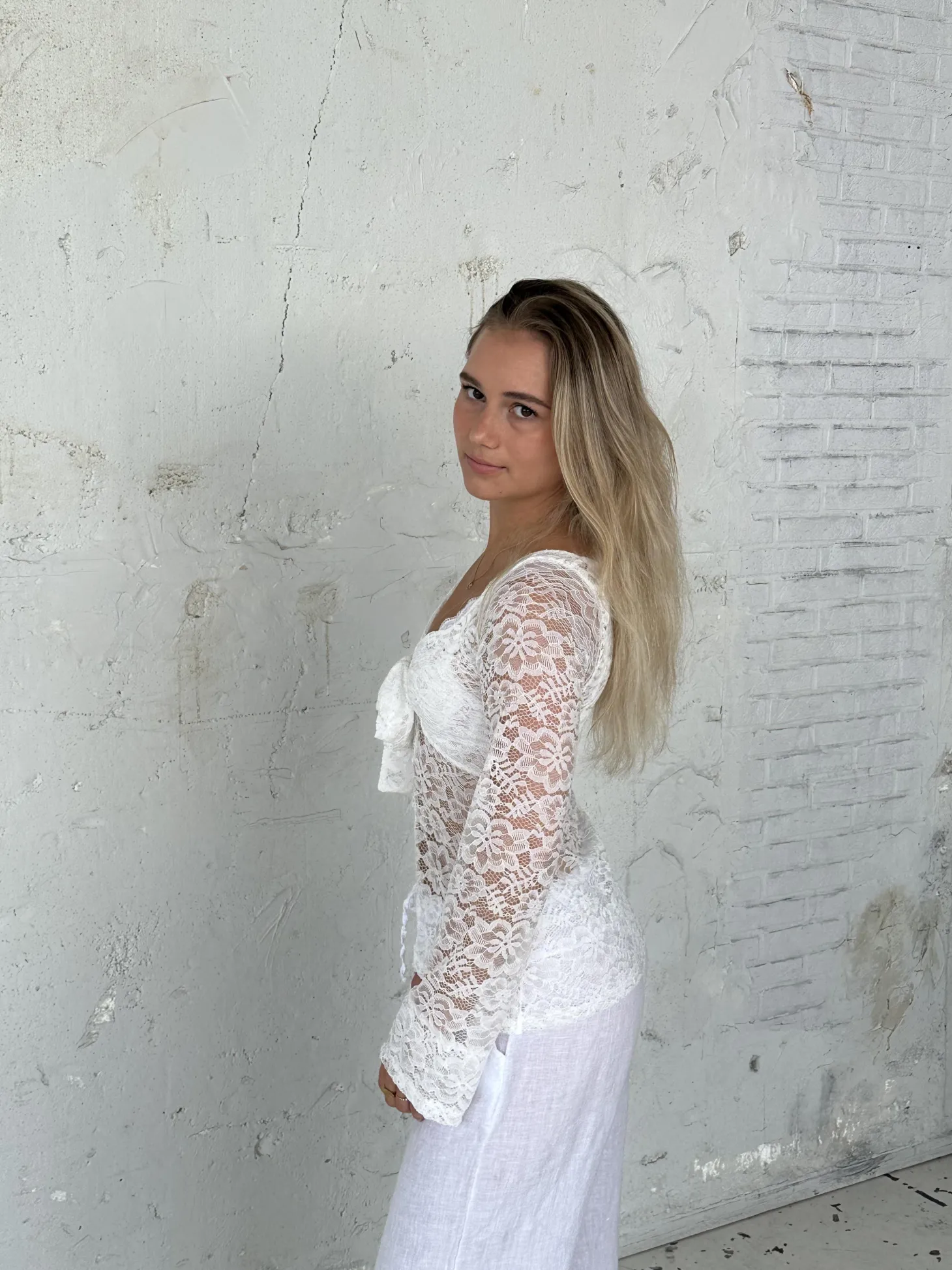 Maddy bluse i blonde - Hvid