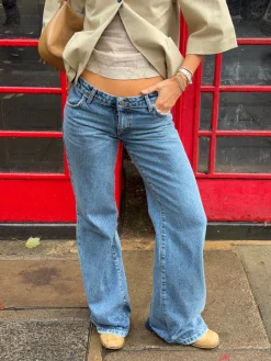 Malin Tomkins lavtaljede jeans - Blå