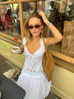 Malin Tomkins top med blondedetaljer - Hvid