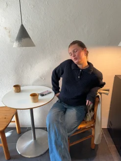 Molly striktrøje - Navy