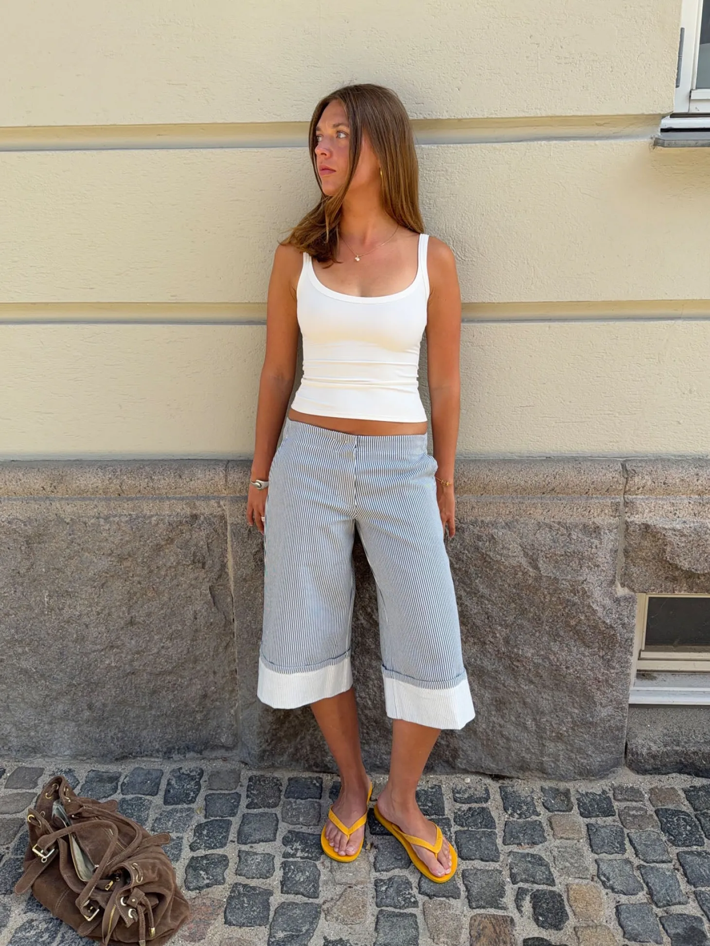 Nanna caprishorts med striber - Hvid/blå