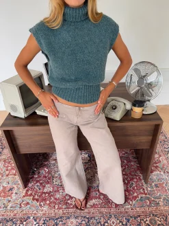 Nivena strikvest med turtleneck - Blå