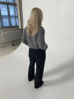 Nuna lavtaljede jeans - Sort