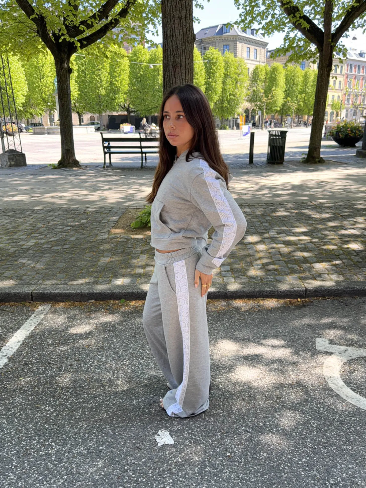 Obban sweatpants med blonder - Grå/hvid