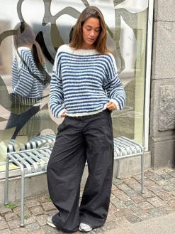 Odetta striktrøje med striber - Hvid/navy