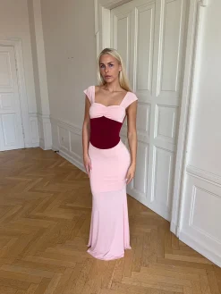 Rosa kjole - Lyserød/rød