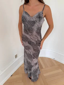 Susyla kjole i zebraprint - Sort/hvid/grå
