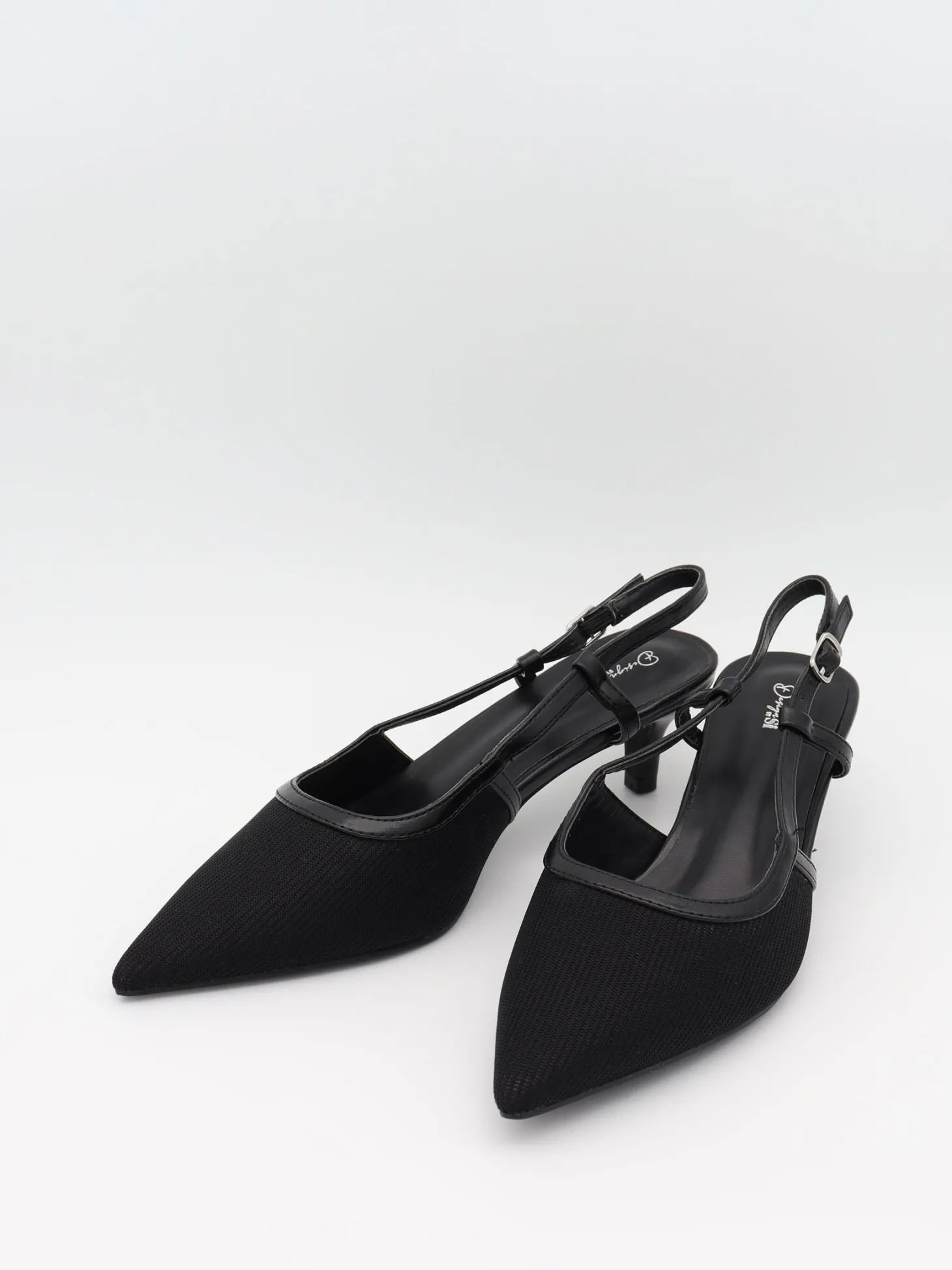 Suzanne slingback hæle med detaljer - Sort