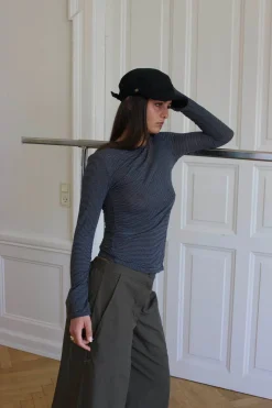 Suzy bluse med striber - Sort/grå