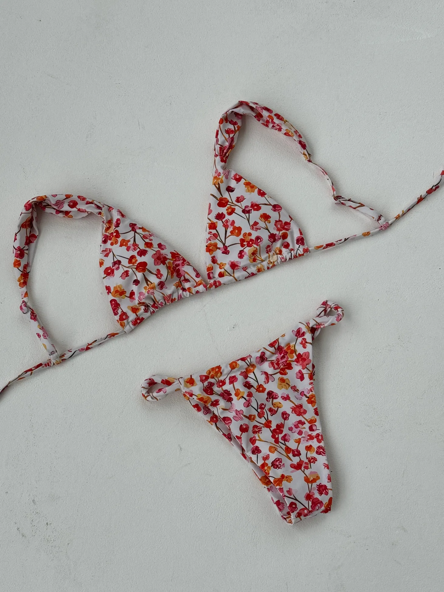 Veronica bikini med blomster - Lyserød/hvid