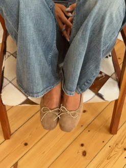 Yuna ballerina med hæl - Beige